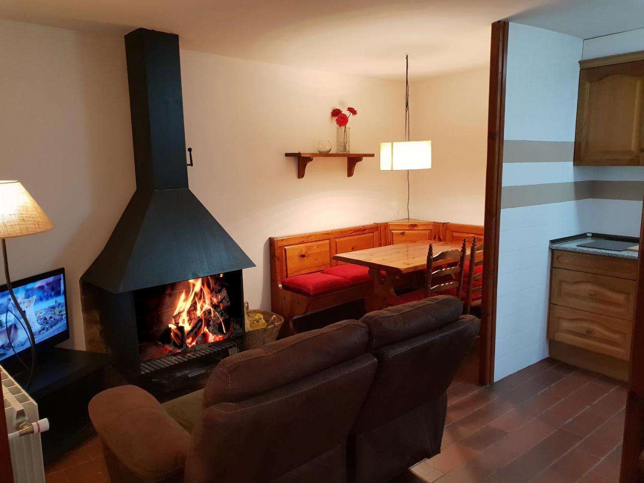 Apartaments Can Bundanci Setcases Kültér fotó